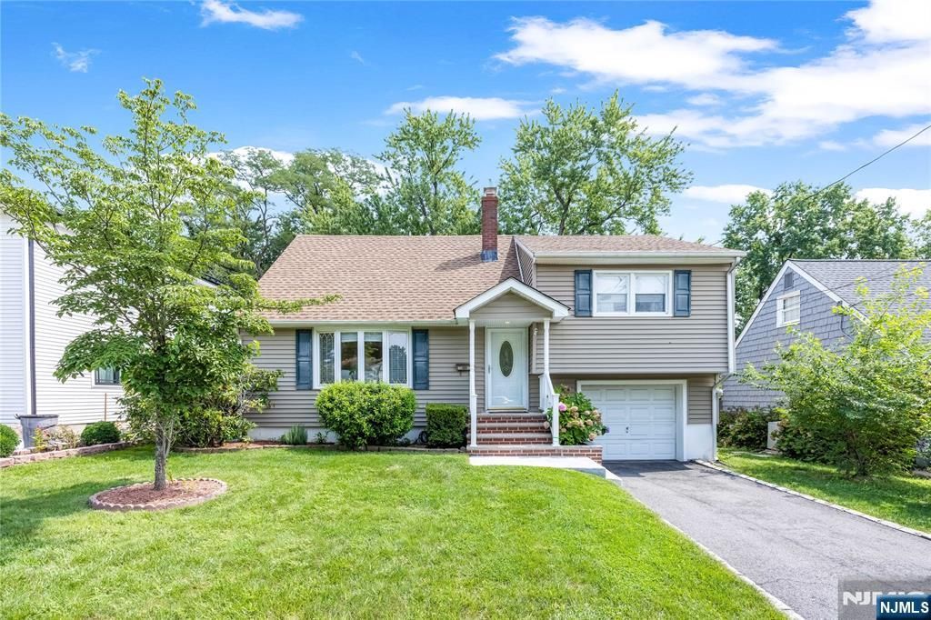 1607 Broad Street, Bloomfield, NJ 07003