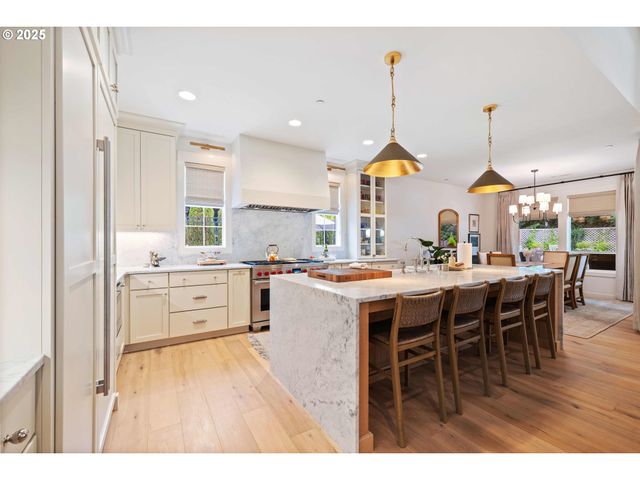 3410 Nw MCMASTER Dr, Camas, WA 98607