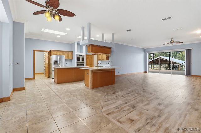 1841 NW 17th Street, Crystal River, FL 34428