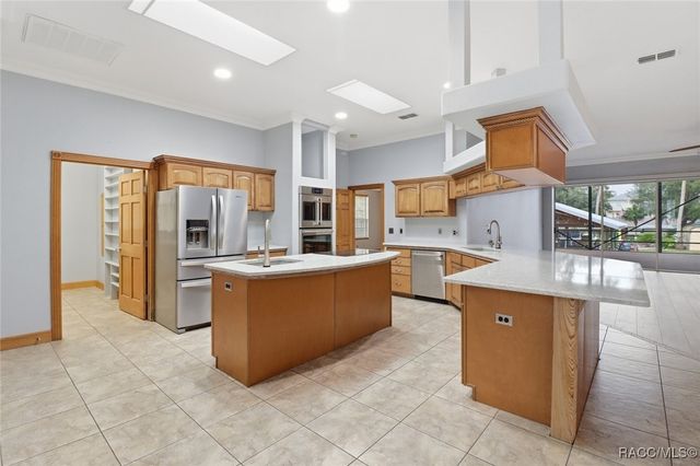 1841 NW 17th Street, Crystal River, FL 34428