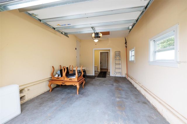 1044 46TH AVENUE N, St Petersburg, FL 33703