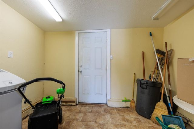 1044 46TH AVENUE N, St Petersburg, FL 33703