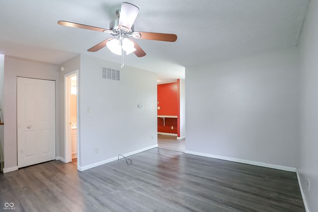2745 S Pine Meadows Drive, Bloomington, IN 47403