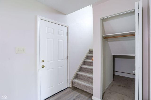 2745 S Pine Meadows Drive, Bloomington, IN 47403