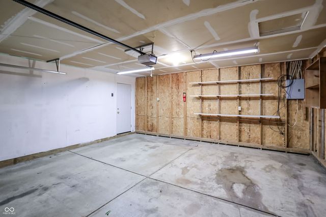 2745 S Pine Meadows Drive, Bloomington, IN 47403
