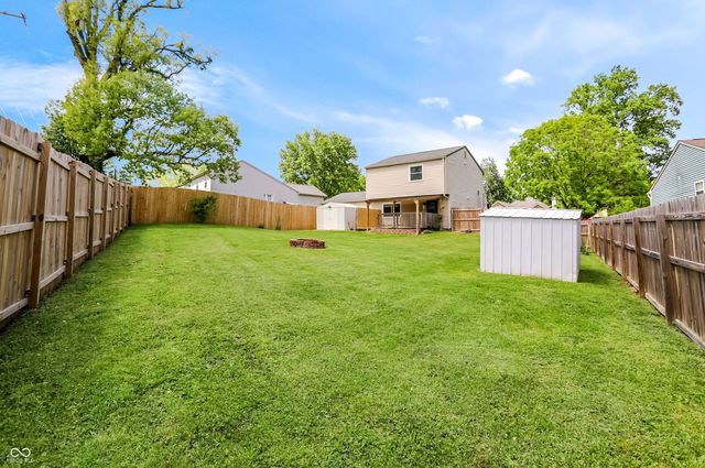 2745 S Pine Meadows Drive, Bloomington, IN 47403