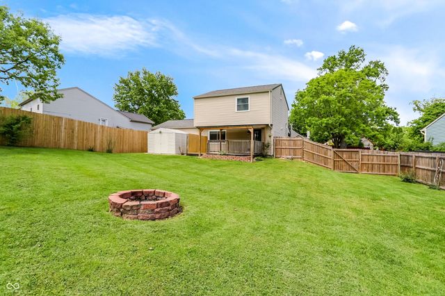 2745 S Pine Meadows Drive, Bloomington, IN 47403