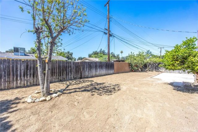 634 E Pioneer, Redlands, CA 92374