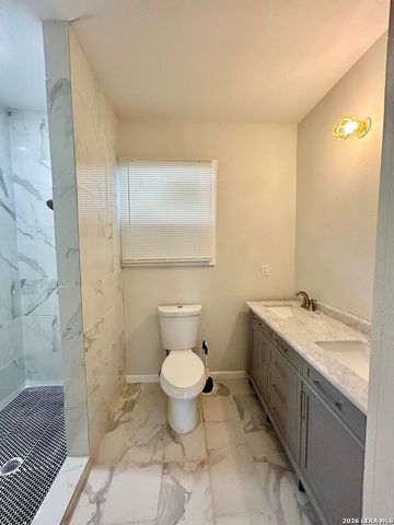 2623 W HOUSTON ST, San Antonio, TX 78207