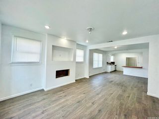 2623 W HOUSTON ST, San Antonio, TX 78207