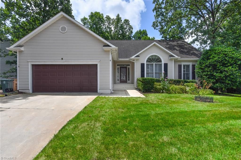3 Bearkling Place, Greensboro, NC 27407