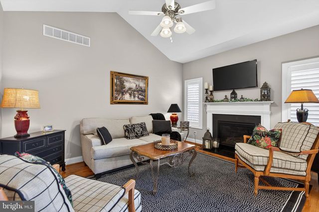 203 W KENNEDY RD, North Wales, PA 19454