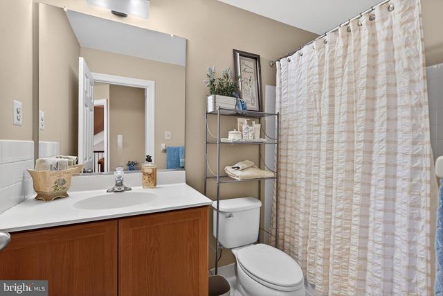 203 W KENNEDY RD, North Wales, PA 19454