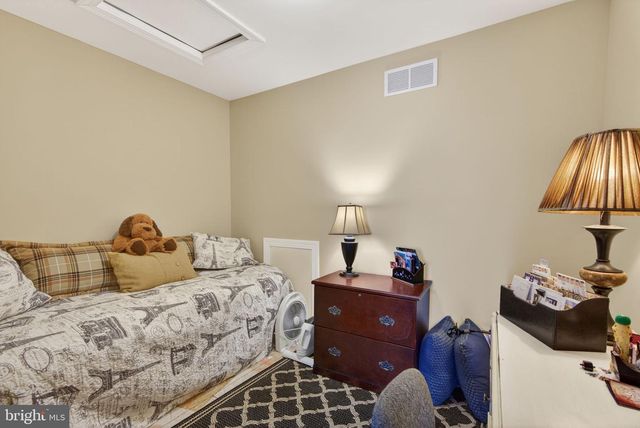 203 W KENNEDY RD, North Wales, PA 19454