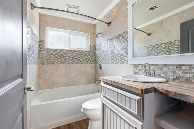 2805 Keller St, Modesto, CA 95355