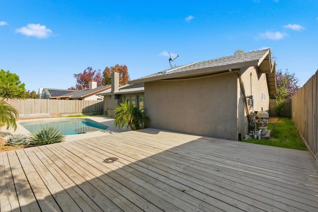 2805 Keller St, Modesto, CA 95355