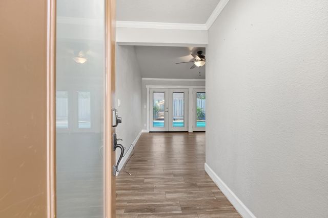 2805 Keller St, Modesto, CA 95355