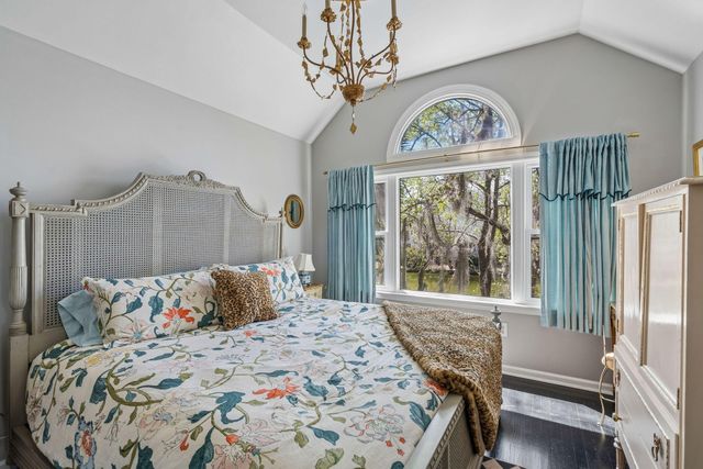 759 Lake Frances Drive, Charleston, SC 29412