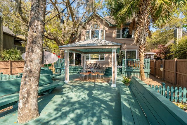 759 Lake Frances Drive, Charleston, SC 29412