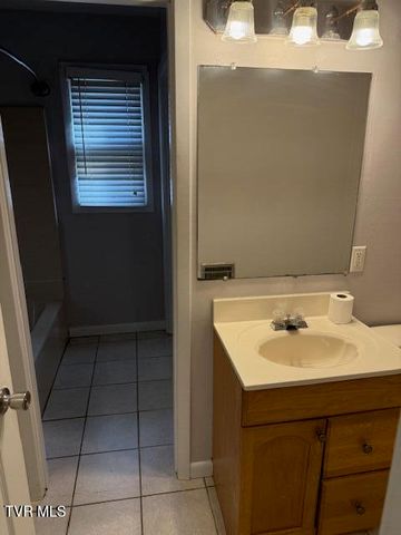 4001 West Englewood Boulevard, Johnson City, TN 37601