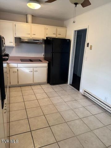 4001 West Englewood Boulevard, Johnson City, TN 37601