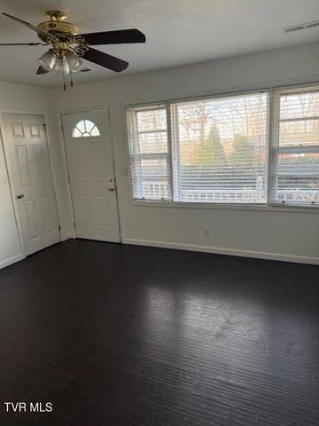 4001 West Englewood Boulevard, Johnson City, TN 37601