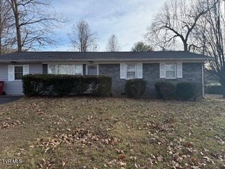 4001 West Englewood Boulevard, Johnson City, TN 37601