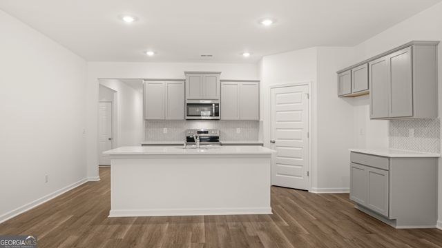 648 Whitman Lane, Stockbridge, GA 30281