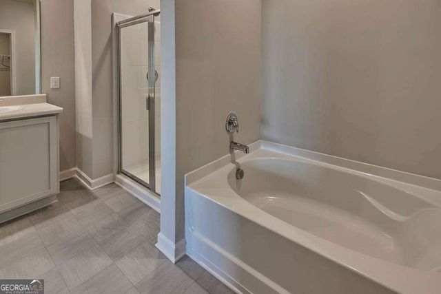 648 Whitman Lane, Stockbridge, GA 30281