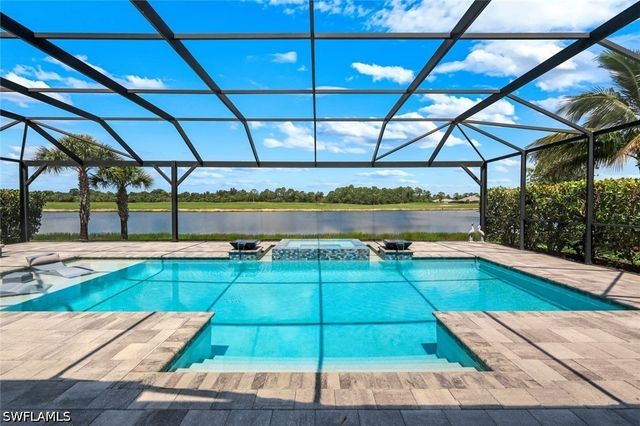 9577 Everglades DR, Naples, FL 34120
