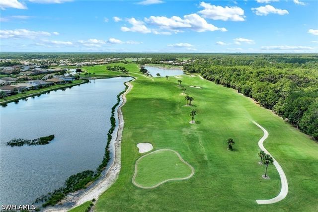 9577 Everglades DR, Naples, FL 34120