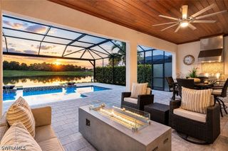 9577 Everglades DR, Naples, FL 34120