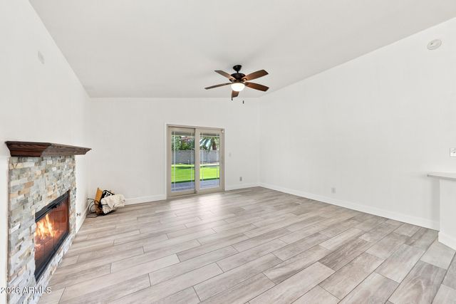 5519 E GRANDVIEW Road, Scottsdale, AZ 85254