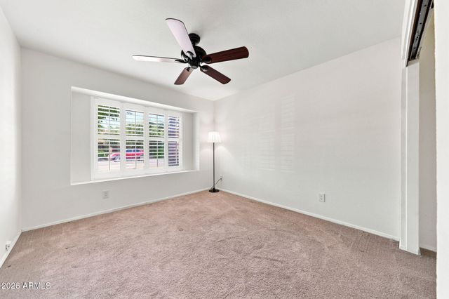 5519 E GRANDVIEW Road, Scottsdale, AZ 85254