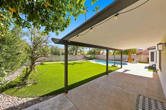 5519 E GRANDVIEW Road, Scottsdale, AZ 85254