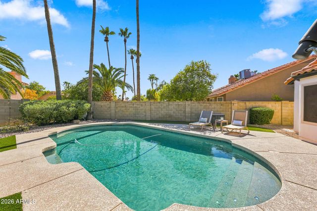 5519 E GRANDVIEW Road, Scottsdale, AZ 85254