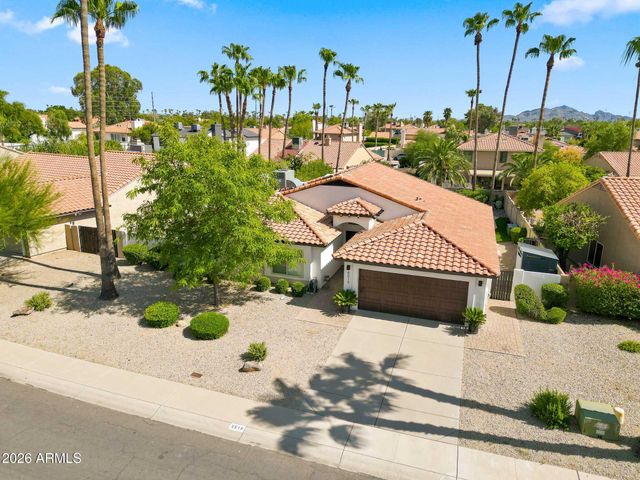 5519 E GRANDVIEW Road, Scottsdale, AZ 85254