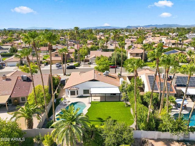 5519 E GRANDVIEW Road, Scottsdale, AZ 85254