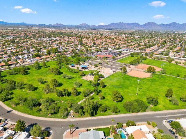 5519 E GRANDVIEW Road, Scottsdale, AZ 85254