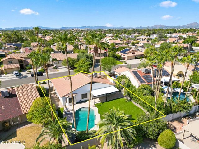 5519 E GRANDVIEW Road, Scottsdale, AZ 85254