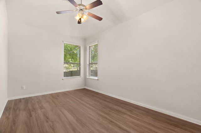 640 Wiltshire DR, Hutto, TX 78634