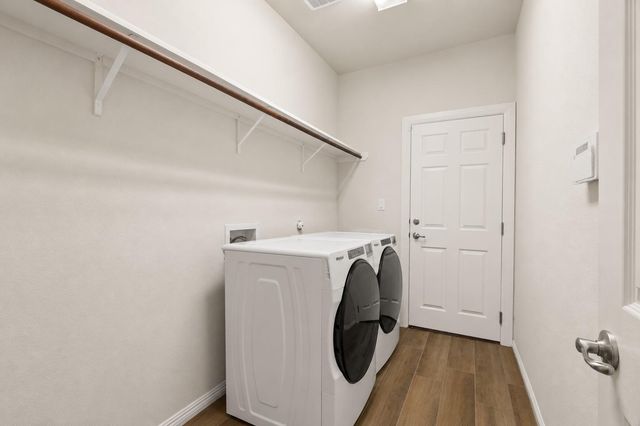 640 Wiltshire DR, Hutto, TX 78634