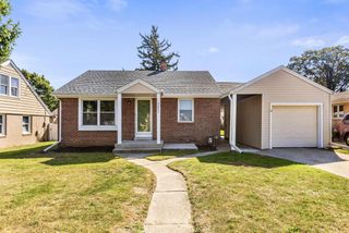 7511 W Beloit ROAD, West Allis, WI 53219
