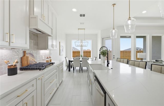 1804 White Ibis Dr, Portland, TX 78374