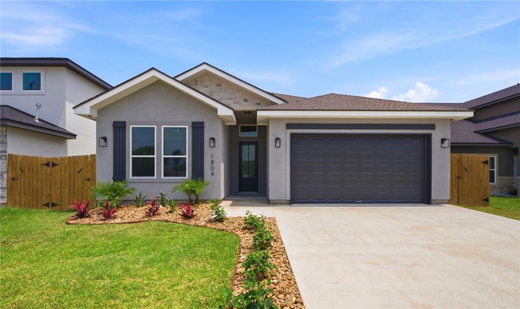 1804 White Ibis Dr, Portland, TX 78374