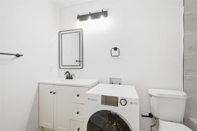 2705 Windswept CV 102, Austin, TX 78745