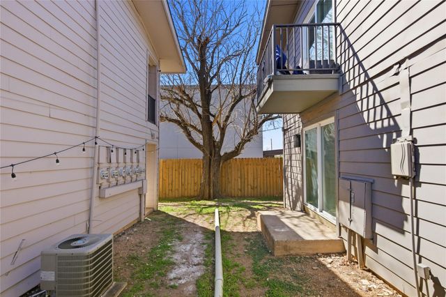 2705 Windswept CV 102, Austin, TX 78745