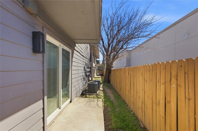 2705 Windswept CV 102, Austin, TX 78745