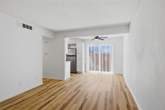 2705 Windswept CV 102, Austin, TX 78745