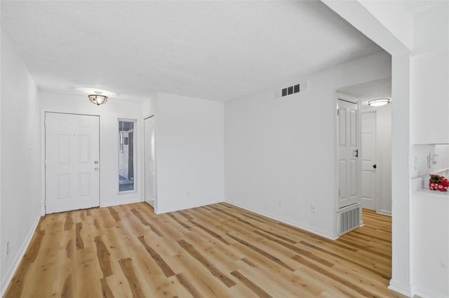 2705 Windswept CV 102, Austin, TX 78745